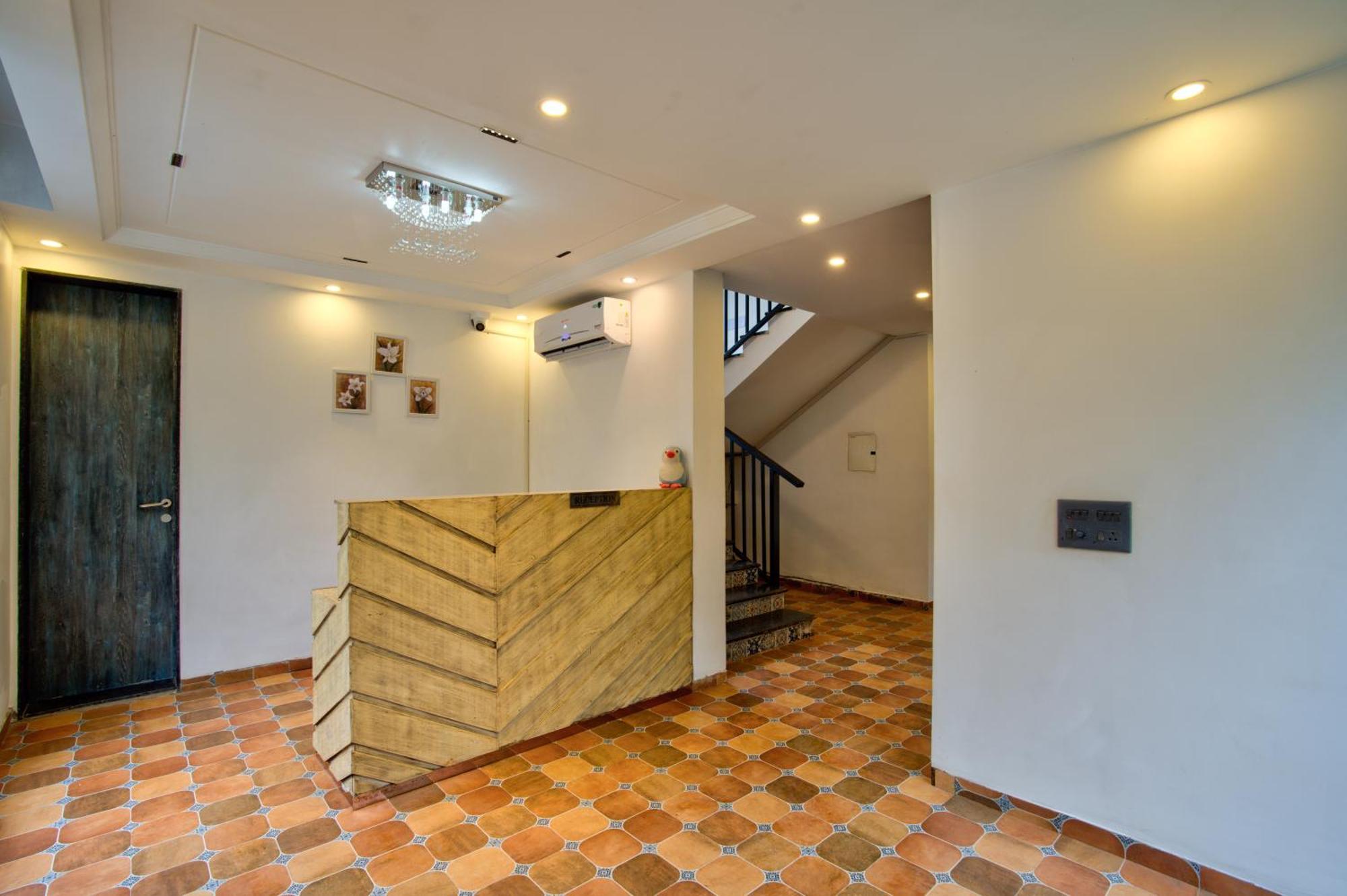 Goa Courtyard By The Porto Arpora Hotel Baga Exterior photo